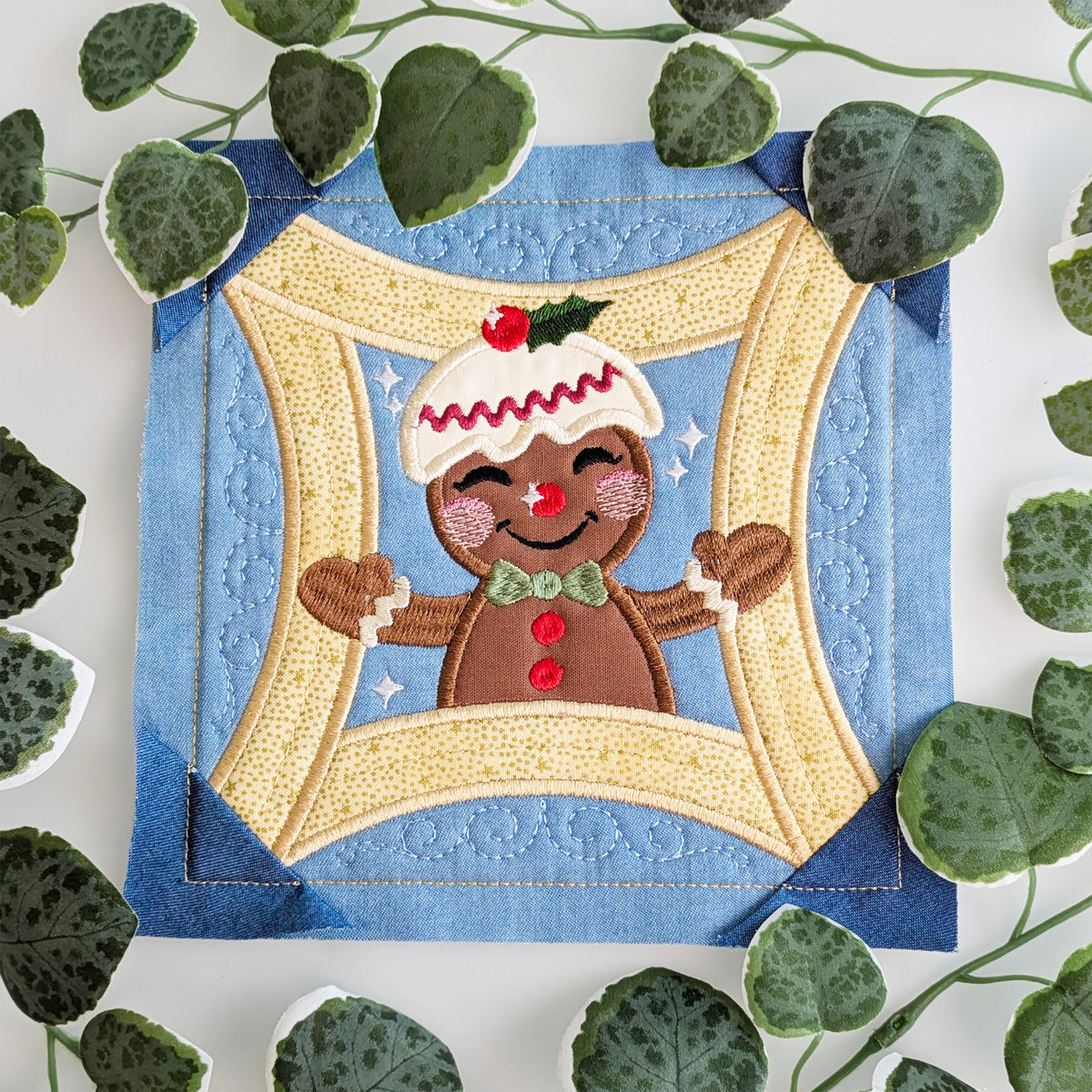 Merry-Go-Round Christmas Quilt - Block 3 In the hoop machine embroidery designs