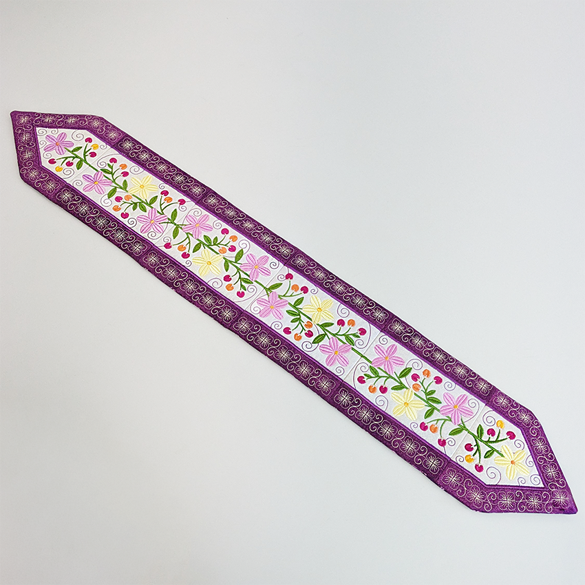 Blossoms and Berries Table Runner