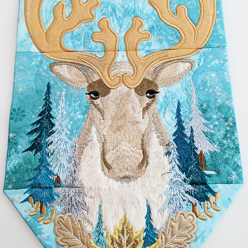 Caribou Reindeer Hanger In the hoop machine embroidery designs