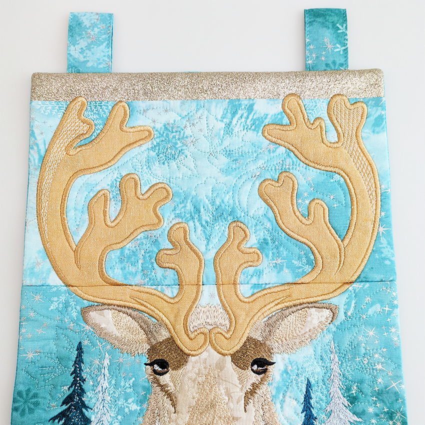 Caribou Reindeer Hanger In the hoop machine embroidery designs