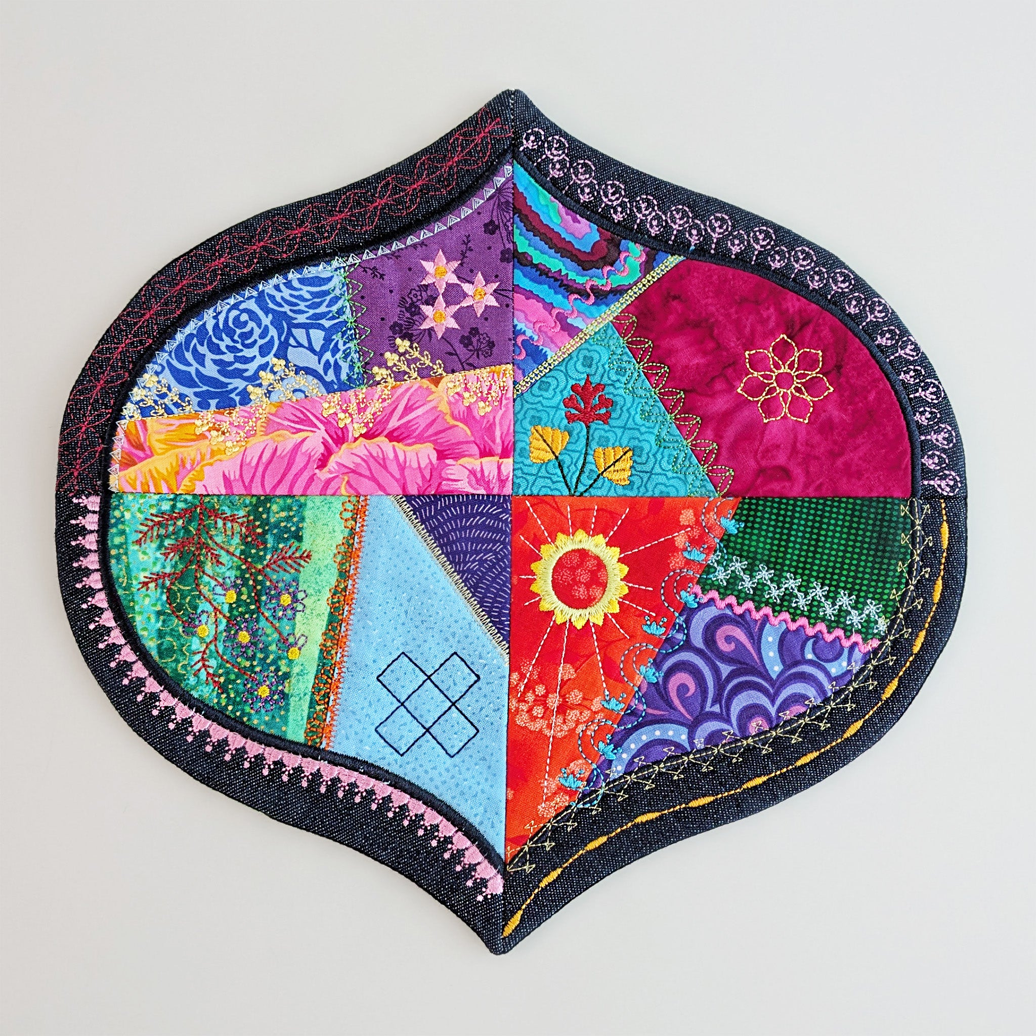 Crazy Patchwork Scallop Edge Add-ons In the hoop machine embroidery designs