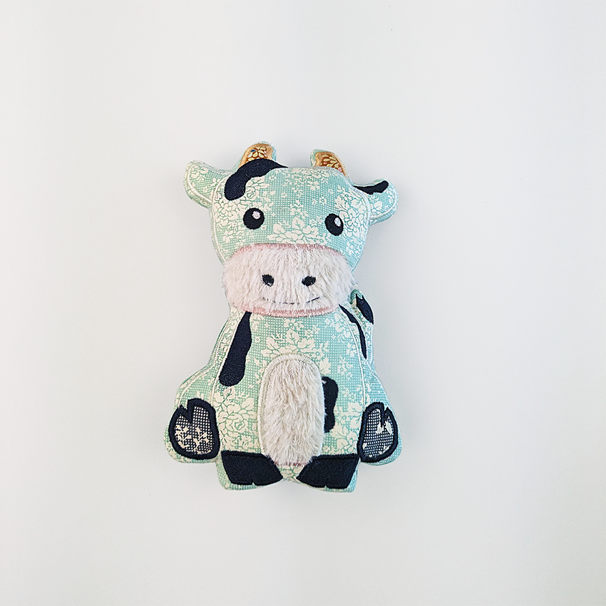 Farm Animal Pocket Bag In the hoop machine embroidery designs