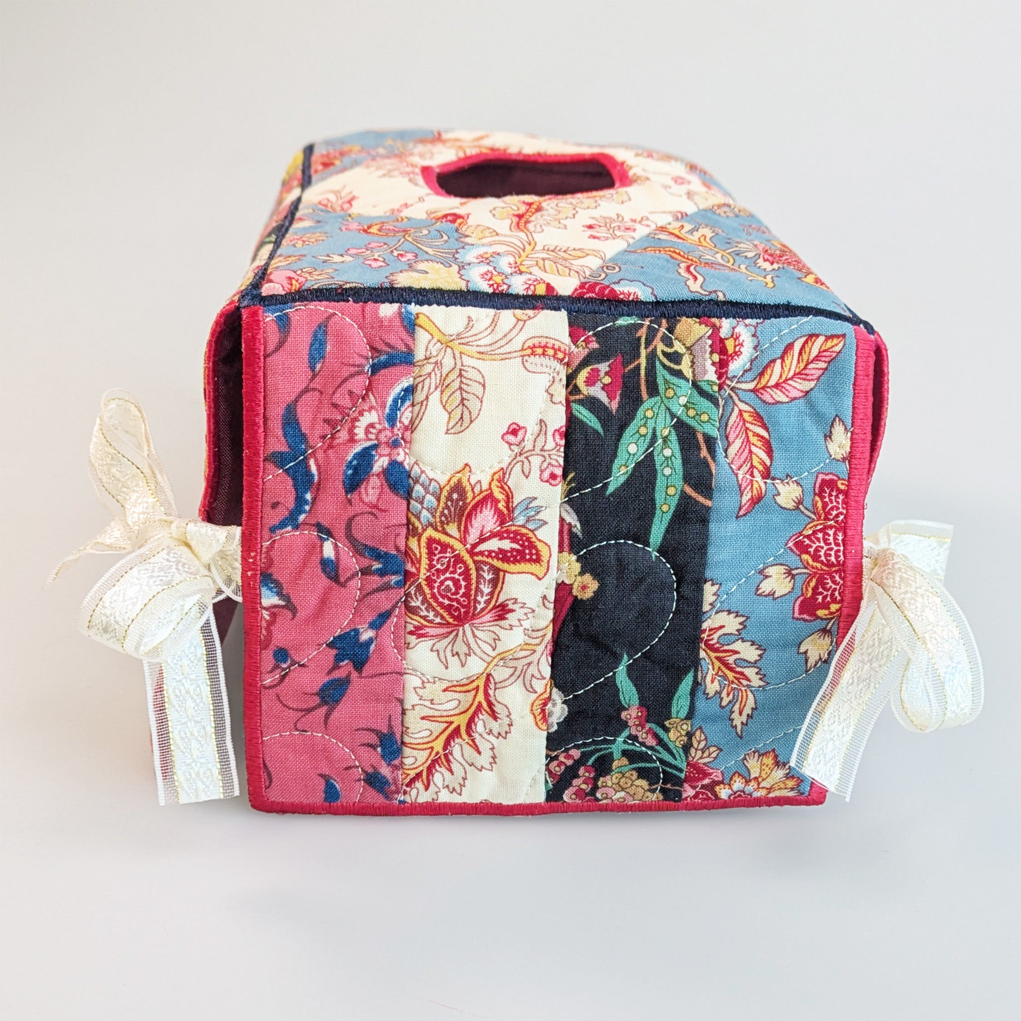 Flip and Fold Tissue Box In the hoop machine embroidery designs