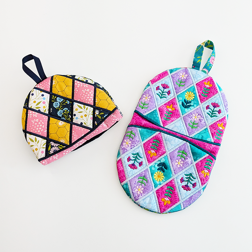 Floral Diamond Oven Mitt both