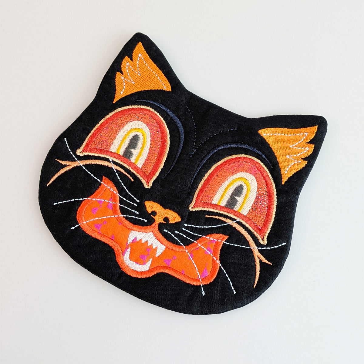 Halloween Cat Coasters In the hoop machine embroidery designs