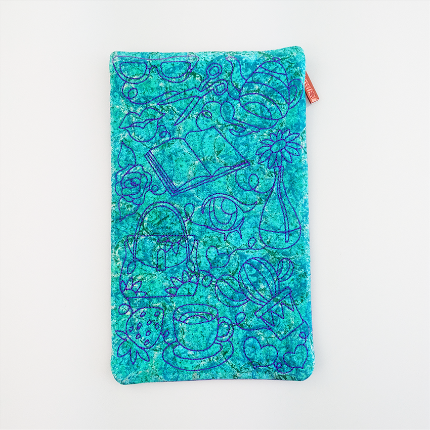 Large Windowed Zipper Pockets