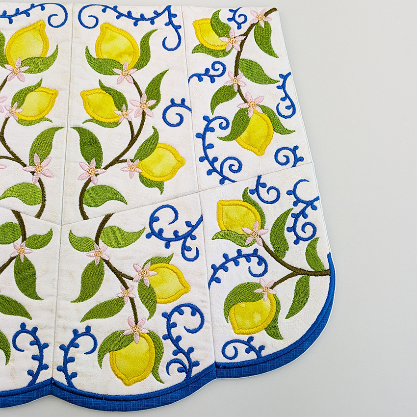 Lemon Placemat close up 1