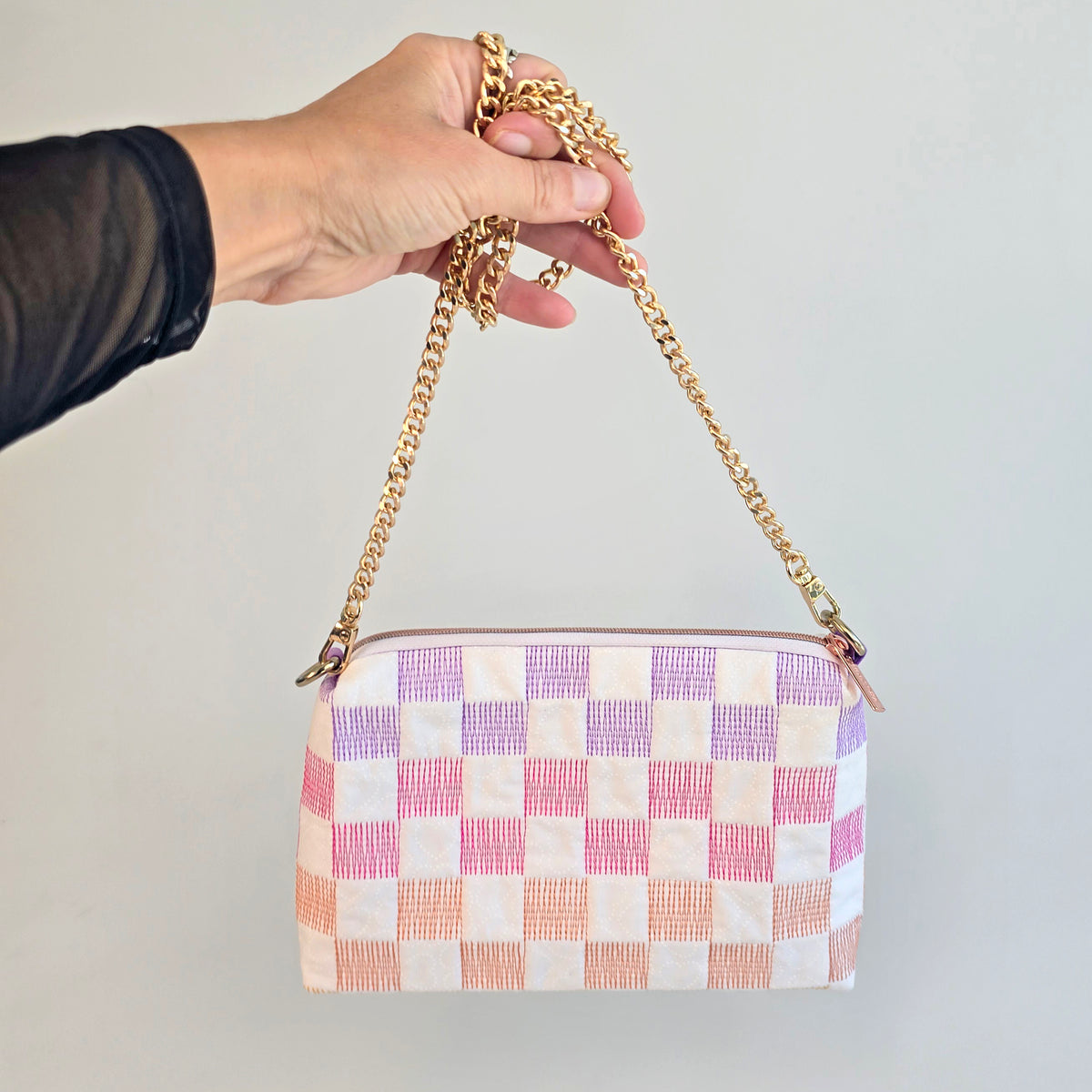 Mix and Match Zipper Purse In the hoop machine embroidery designs