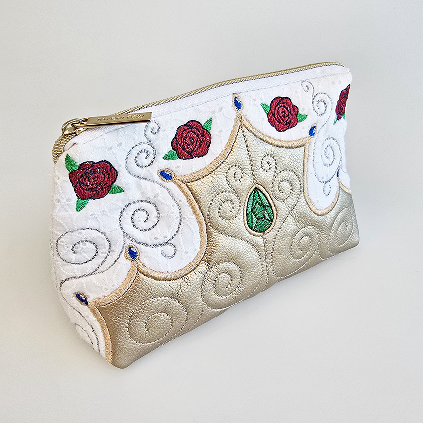 Princess Zipper Purse