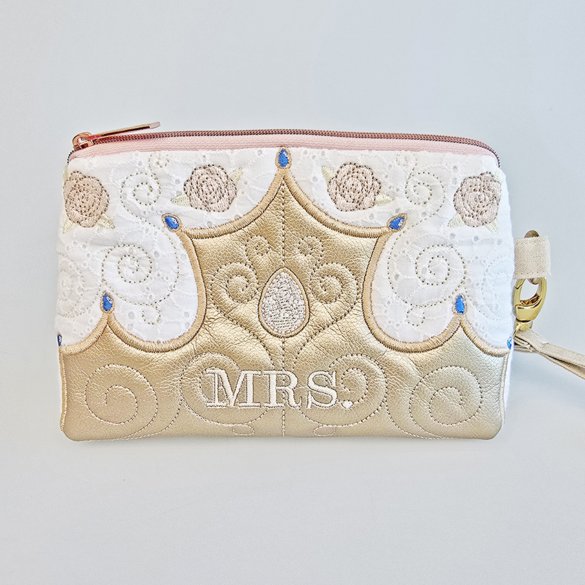 Princess Zipper Purse