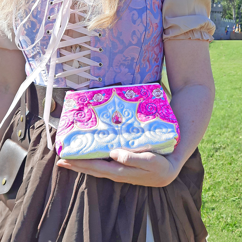 Princess Zipper Purse