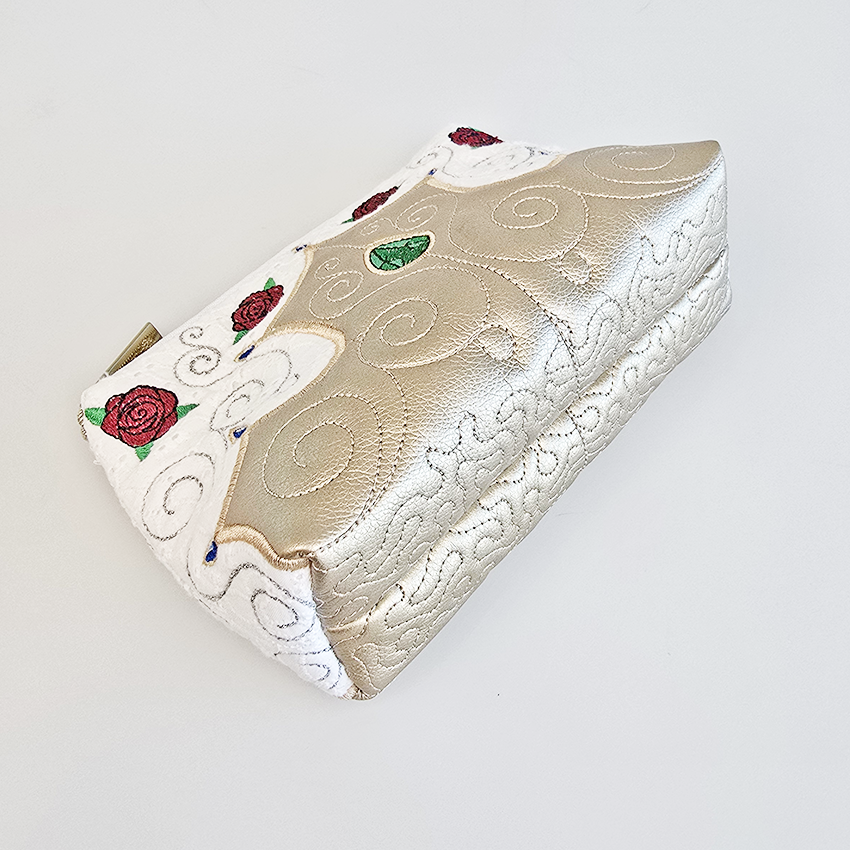 Princess Zipper Purse