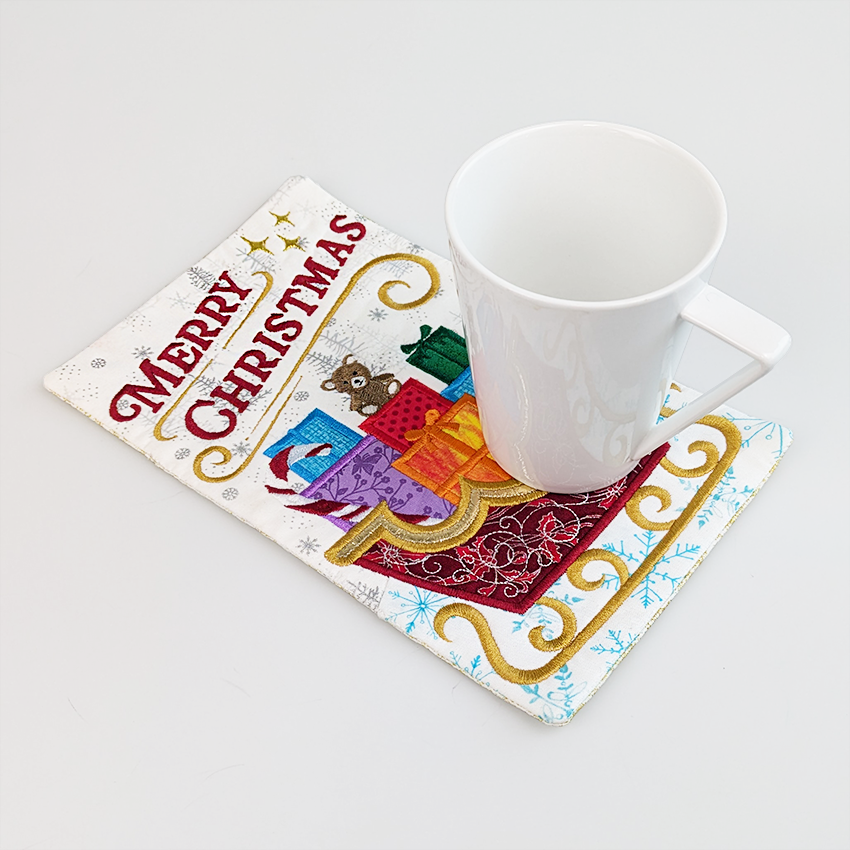 styled merry christmas mug rug