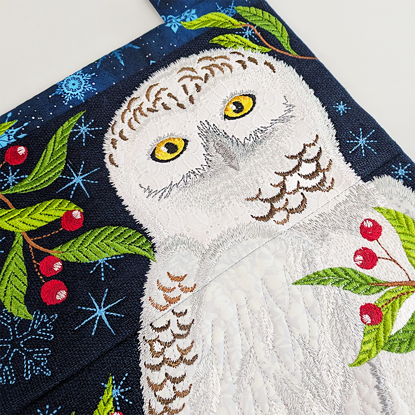 Snowy Owl Hanger In the hoop machine embroidery designs