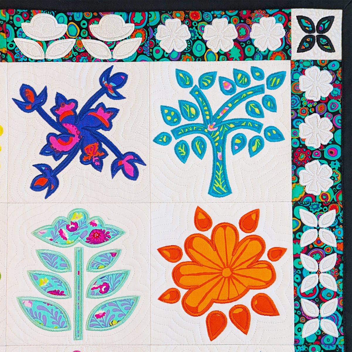 Stark Contrast Quilt In the hoop machine embroidery designs