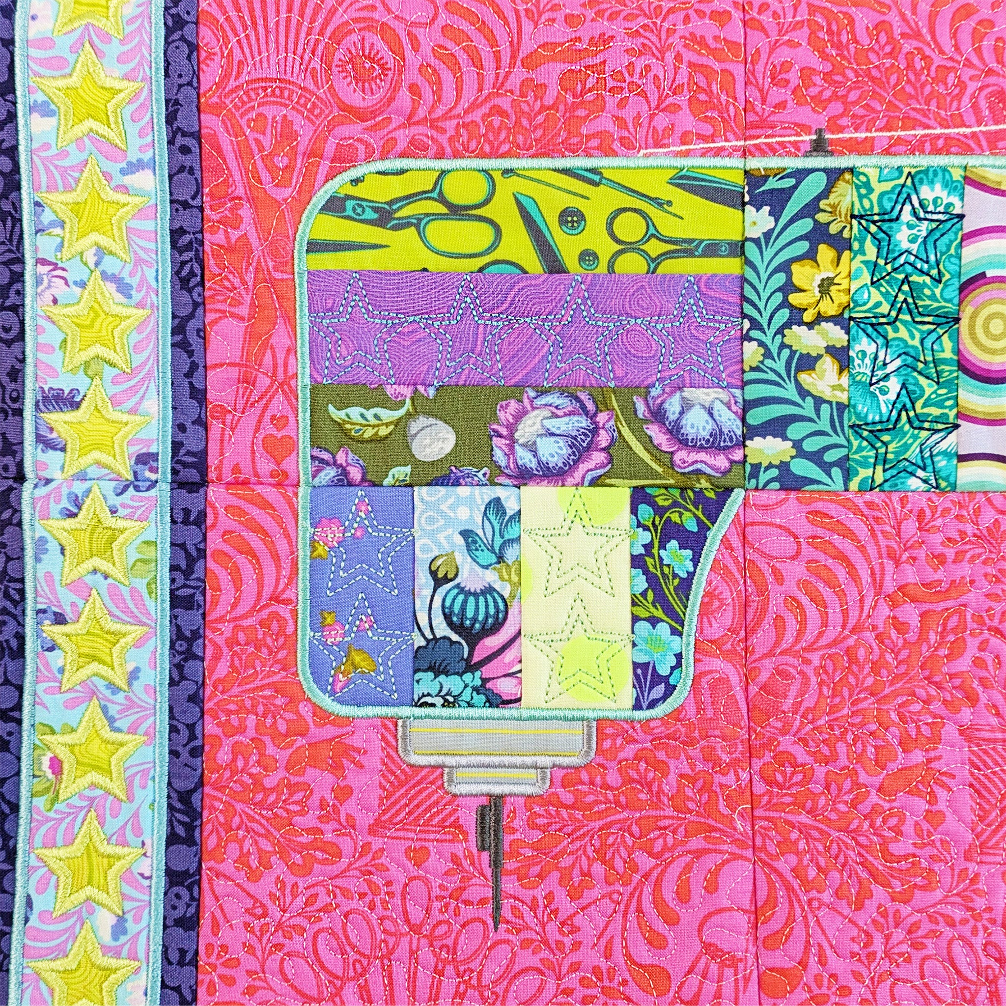 Stars and Stripes Sewing Machine Cover In the hoop machine embroidery designs