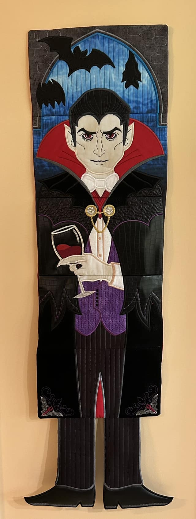 Dracula Hanger 5x7 6x10 7x12 - Sweet Pea In The Hoop Machine Embroidery Design