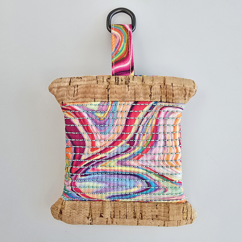 Thread Spool Zipper Purse In the hoop machine embroidery designs