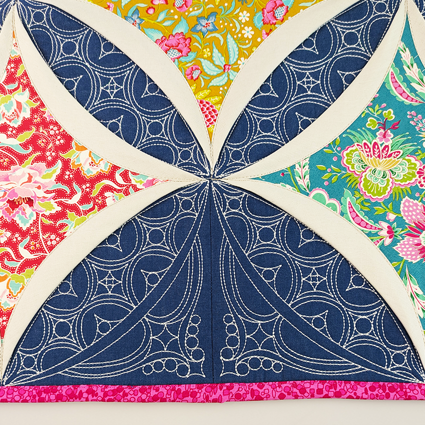 Traditional Cathedral Window Quilt In the hoop machine embroidery designs