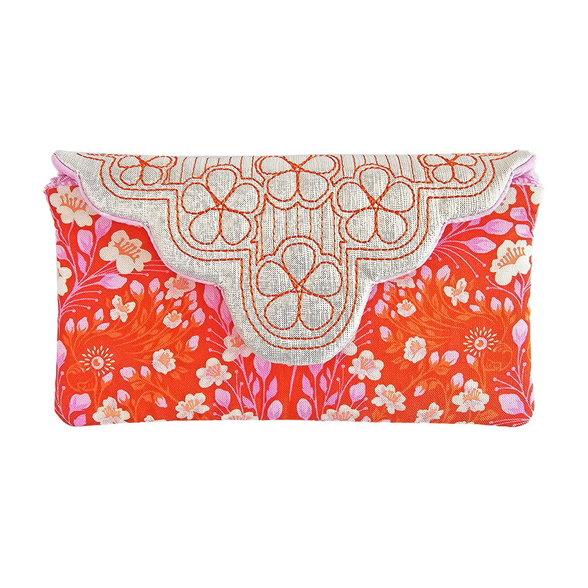 ITH Machine Embroidery Design - Trapunto Glasses Case - Sweet Pea