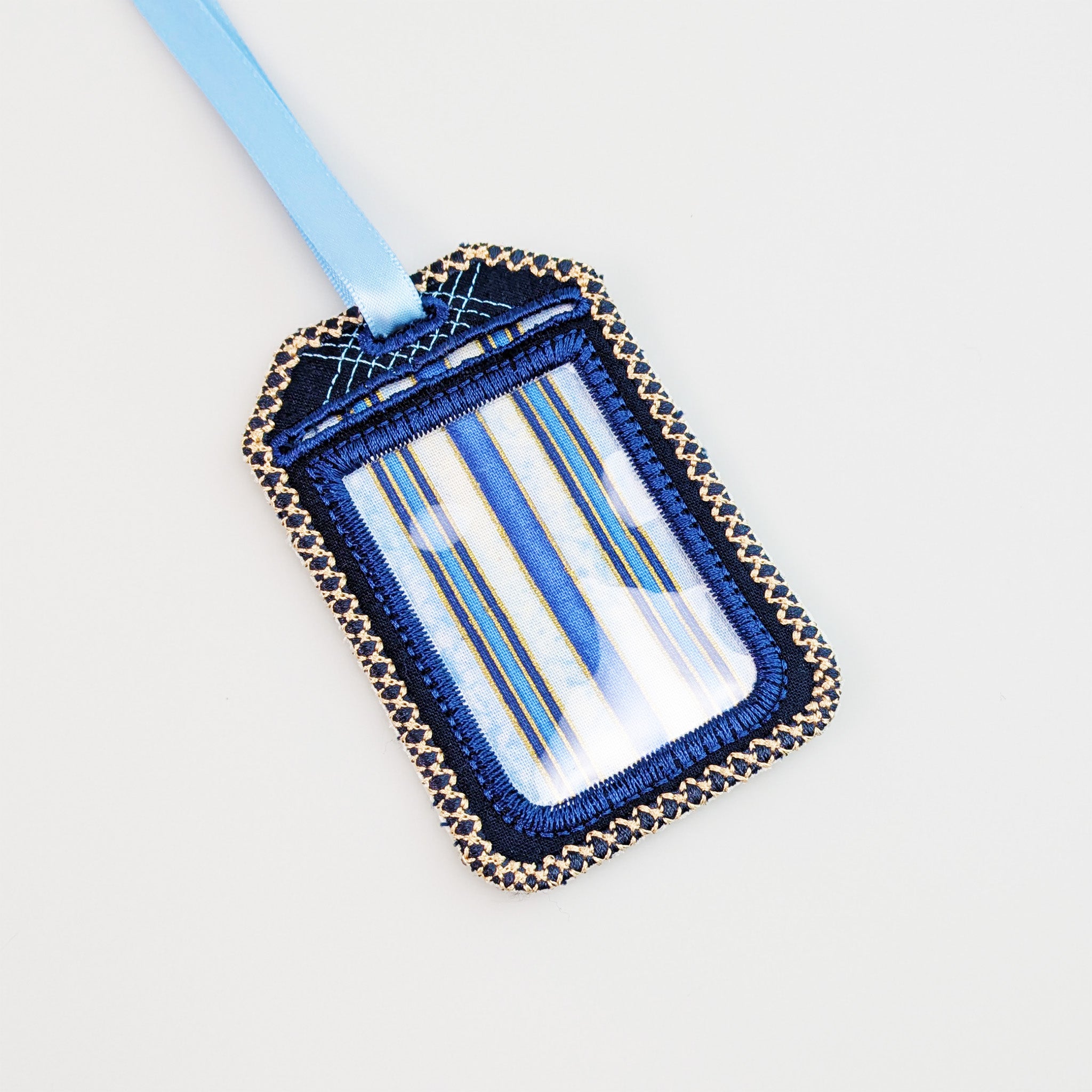 Travel Buddy Luggage Tag In the hoop machine embroidery designs