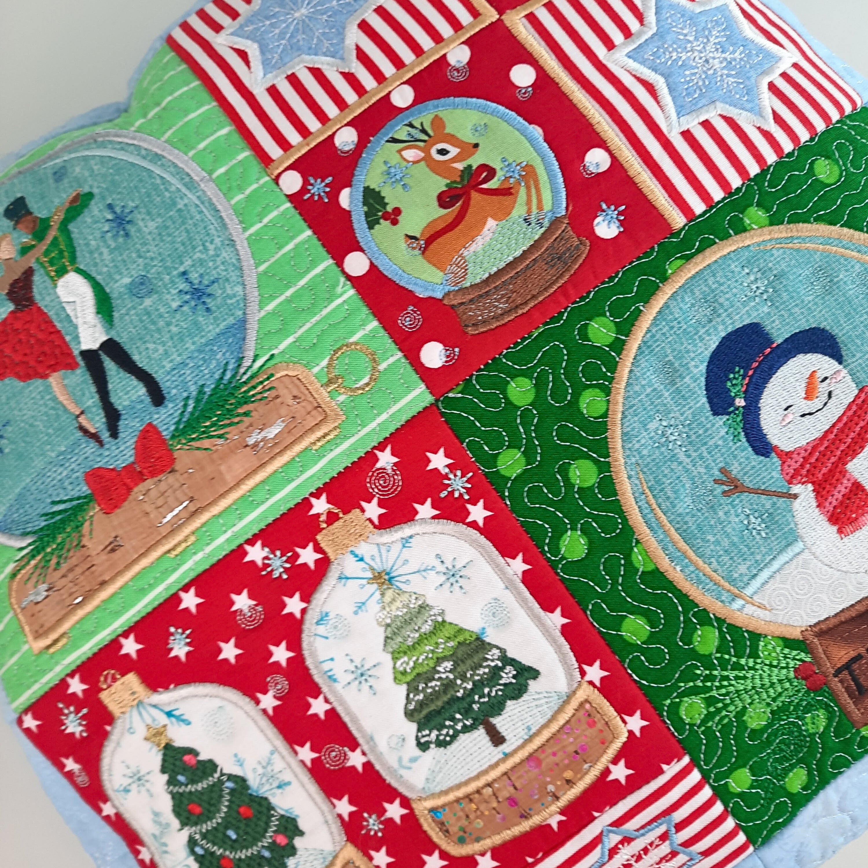 Snow Globe Quilt