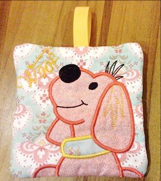 Learn How to do in the Hoop Free Puppy Purse 4x4 5x5 6x6 - Sweet Pea Australia In the hoop machine embroidery designs. in the hoop project, in the hoop embroidery designs, craft in the hoop project, diy in the hoop project, diy craft in the hoop project, in the hoop embroidery patterns, design in the hoop patterns, embroidery designs for in the hoop embroidery projects, best in the hoop machine embroidery designs perfect for all hoops and embroidery machines