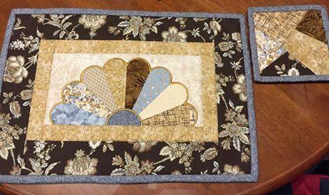 Half Dresden Plate Mugrug 5x7 6x10 7x12 - Sweet Pea Australia In the hoop machine embroidery designs. in the hoop project, in the hoop embroidery designs, craft in the hoop project, diy in the hoop project, diy craft in the hoop project, in the hoop embroidery patterns, design in the hoop patterns, embroidery designs for in the hoop embroidery projects, best in the hoop machine embroidery designs perfect for all hoops and embroidery machines