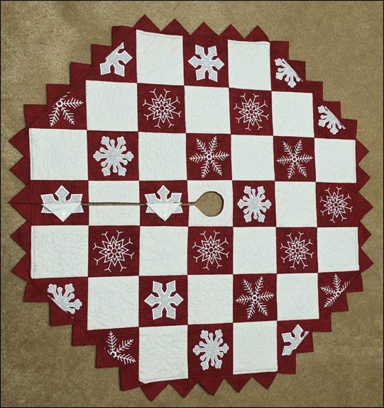 Snowflake Tree Skirt 5x5 - Sweet Pea Australia In the hoop machine embroidery designs. in the hoop project, in the hoop embroidery designs, craft in the hoop project, diy in the hoop project, diy craft in the hoop project, in the hoop embroidery patterns, design in the hoop patterns, embroidery designs for in the hoop embroidery projects, best in the hoop machine embroidery designs perfect for all hoops and embroidery machines