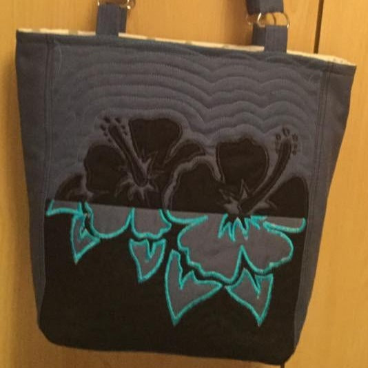 Hawaiian Reflections Bag 6x10 7x12 9.5x14 - Sweet Pea Australia In the hoop machine embroidery designs. in the hoop project, in the hoop embroidery designs, craft in the hoop project, diy in the hoop project, diy craft in the hoop project, in the hoop embroidery patterns, design in the hoop patterns, embroidery designs for in the hoop embroidery projects, best in the hoop machine embroidery designs perfect for all hoops and embroidery machines