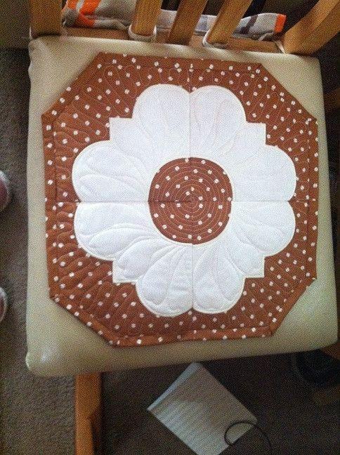 Drunkard's Path Blocks and Quilt 4x4 5x5 6x6 7x7 - Sweet Pea Australia In the hoop machine embroidery designs. in the hoop project, in the hoop embroidery designs, craft in the hoop project, diy in the hoop project, diy craft in the hoop project, in the hoop embroidery patterns, design in the hoop patterns, embroidery designs for in the hoop embroidery projects, best in the hoop machine embroidery designs perfect for all hoops and embroidery machines