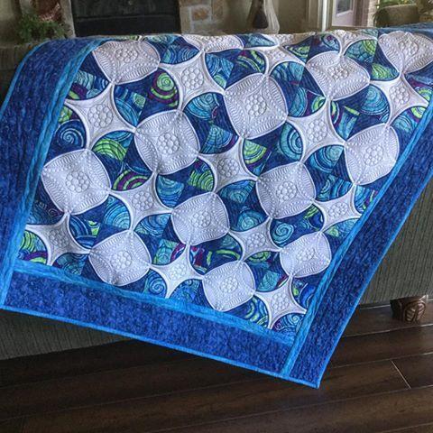 Circles Quilt and Blocks 4x4 5x5 6x6 7x7 - Sweet Pea Australia In the hoop machine embroidery designs. in the hoop project, in the hoop embroidery designs, craft in the hoop project, diy in the hoop project, diy craft in the hoop project, in the hoop embroidery patterns, design in the hoop patterns, embroidery designs for in the hoop embroidery projects, best in the hoop machine embroidery designs perfect for all hoops and embroidery machines