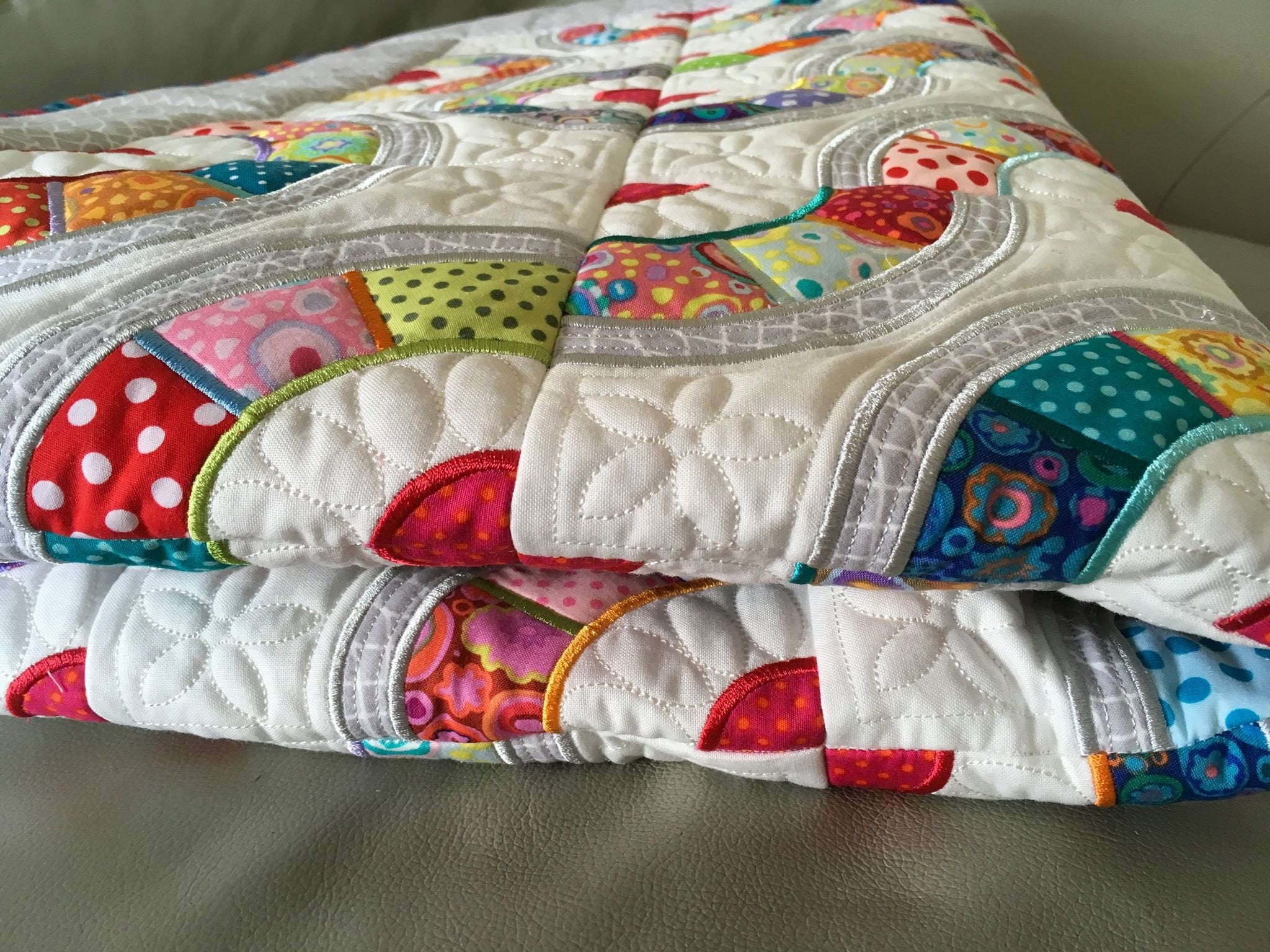 Vintage Quilt 4x4 5x5 6x6 7x7 8x8 - Sweet Pea Australia In the hoop machine embroidery designs. in the hoop project, in the hoop embroidery designs, craft in the hoop project, diy in the hoop project, diy craft in the hoop project, in the hoop embroidery patterns, design in the hoop patterns, embroidery designs for in the hoop embroidery projects, best in the hoop machine embroidery designs perfect for all hoops and embroidery machines