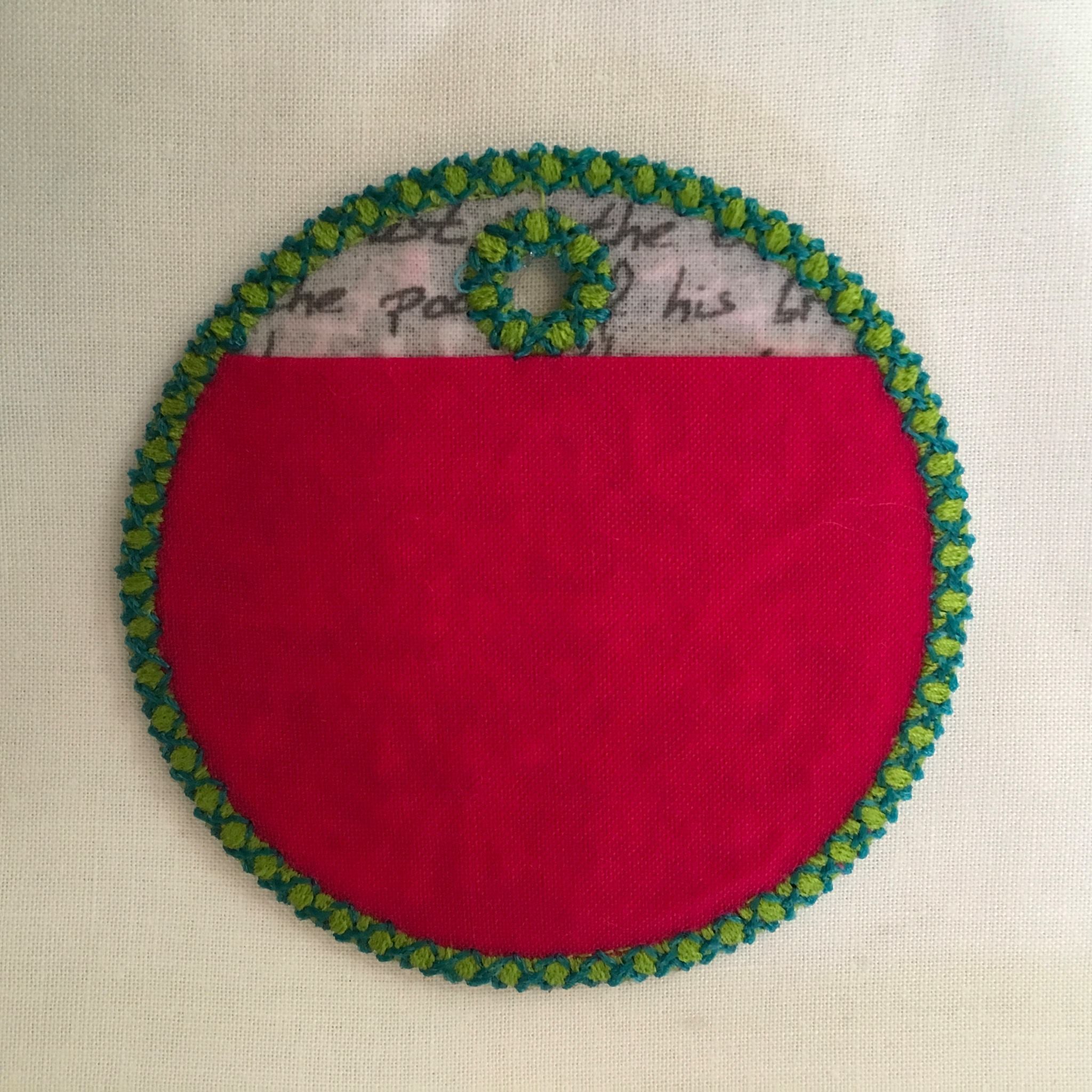 Flower luggage tags and Zipper Purse 4x4 5x5 6x6 - Sweet Pea Australia In the hoop machine embroidery designs. in the hoop project, in the hoop embroidery designs, craft in the hoop project, diy in the hoop project, diy craft in the hoop project, in the hoop embroidery patterns, design in the hoop patterns, embroidery designs for in the hoop embroidery projects, best in the hoop machine embroidery designs perfect for all hoops and embroidery machines