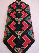 Christmas holly quilt block and table runner 4x4 5x5 6x6 hoop - Sweet Pea