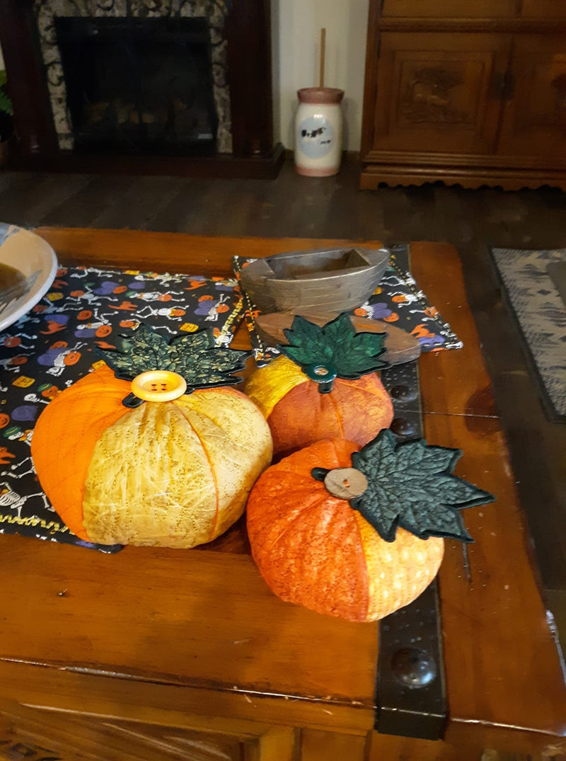 Pumpkin Ornaments 4x4 5x5 6x6 7x7 8x8 9x9 | Sweet Pea.