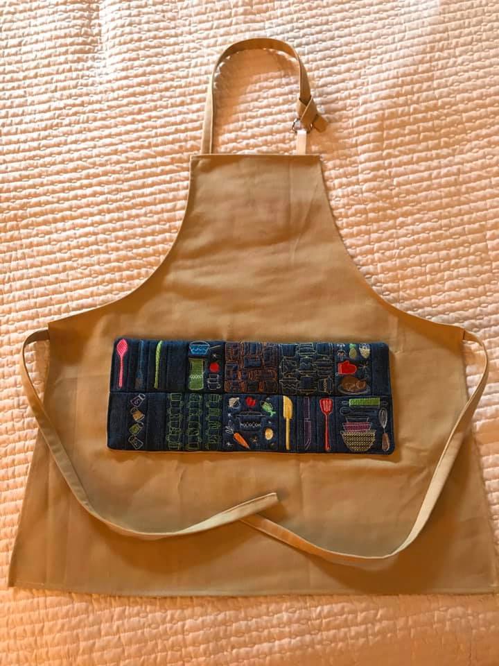 Casserole Holder 4x4 5x5 - Sweet Pea Australia In the hoop machine embroidery designs. in the hoop project, in the hoop embroidery designs, craft in the hoop project, diy in the hoop project, diy craft in the hoop project, in the hoop embroidery patterns, design in the hoop patterns, embroidery designs for in the hoop embroidery projects, best in the hoop machine embroidery designs perfect for all hoops and embroidery machines