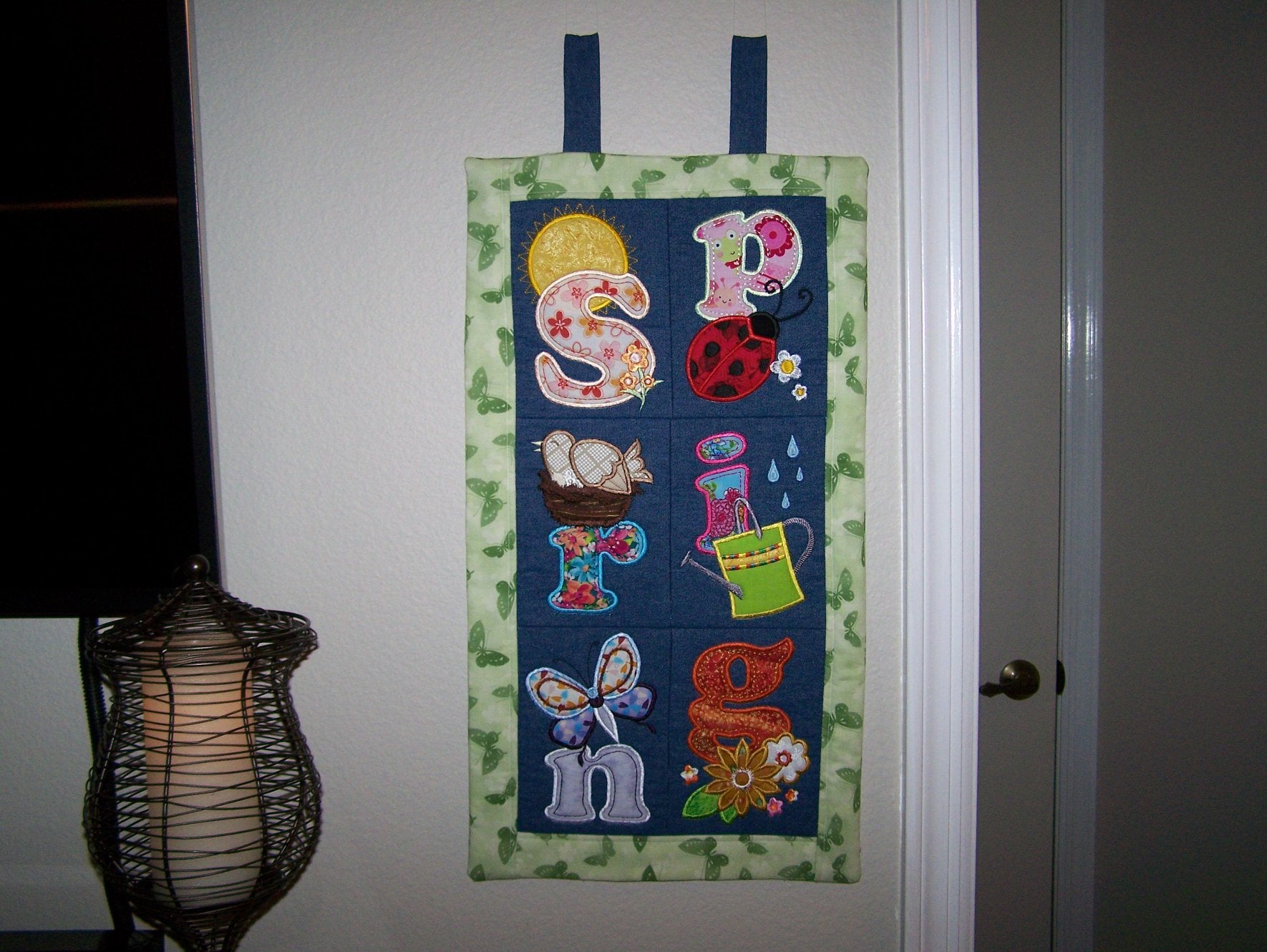 Spring Flag or Table Runner 4x4 5x7 6x10 8x12 - Sweet Pea Australia In the hoop machine embroidery designs. in the hoop project, in the hoop embroidery designs, craft in the hoop project, diy in the hoop project, diy craft in the hoop project, in the hoop embroidery patterns, design in the hoop patterns, embroidery designs for in the hoop embroidery projects, best in the hoop machine embroidery designs perfect for all hoops and embroidery machines