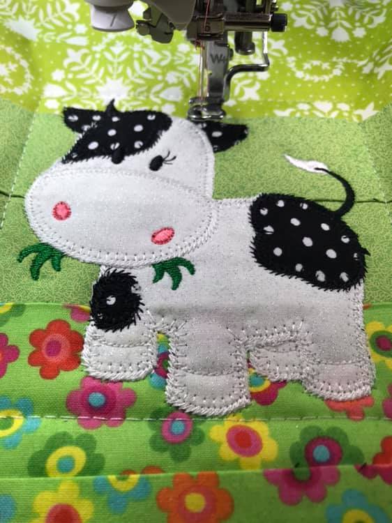 Farm Animals (Floating) Quilt 5x7 - Sweet Pea Australia In the hoop machine embroidery designs. in the hoop project, in the hoop embroidery designs, craft in the hoop project, diy in the hoop project, diy craft in the hoop project, in the hoop embroidery patterns, design in the hoop patterns, embroidery designs for in the hoop embroidery projects, best in the hoop machine embroidery designs perfect for all hoops and embroidery machines