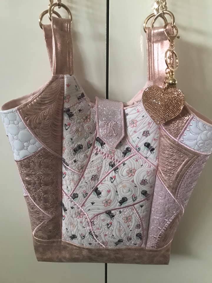 Quilted Patchwork Handbag 5x7 6x10 7x12 - Sweet Pea Australia In the hoop machine embroidery designs. in the hoop project, in the hoop embroidery designs, craft in the hoop project, diy in the hoop project, diy craft in the hoop project, in the hoop embroidery patterns, design in the hoop patterns, embroidery designs for in the hoop embroidery projects, best in the hoop machine embroidery designs perfect for all hoops and embroidery machines