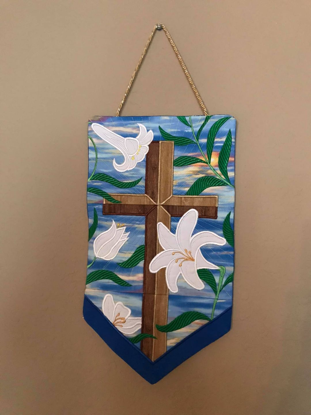 Cross and Easter Lilies Wall Hanging 5x7 6x10 7x12 - Sweet Pea Australia In the hoop machine embroidery designs. in the hoop project, in the hoop embroidery designs, craft in the hoop project, diy in the hoop project, diy craft in the hoop project, in the hoop embroidery patterns, design in the hoop patterns, embroidery designs for in the hoop embroidery projects, best in the hoop machine embroidery designs perfect for all hoops and embroidery machines