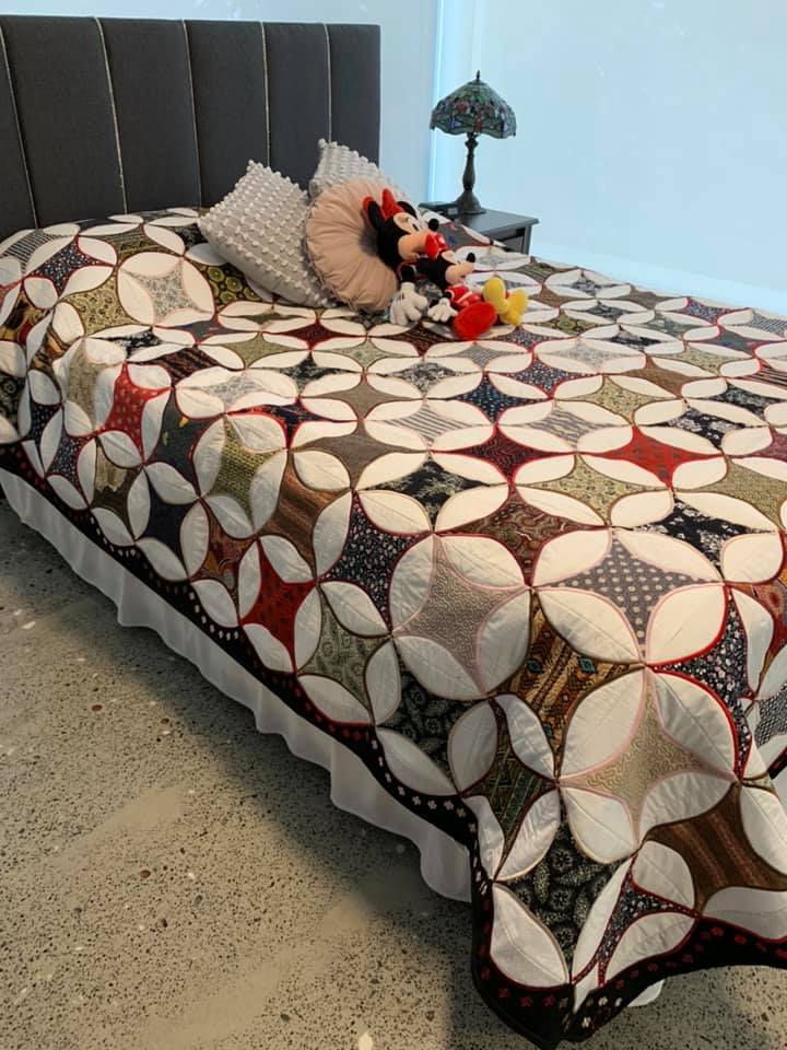 Cathedral windows cushion and quilt block 4x4 5x5 6x6 7x7 - Sweet Pea Australia In the hoop machine embroidery designs. in the hoop project, in the hoop embroidery designs, craft in the hoop project, diy in the hoop project, diy craft in the hoop project, in the hoop embroidery patterns, design in the hoop patterns, embroidery designs for in the hoop embroidery projects, best in the hoop machine embroidery designs perfect for all hoops and embroidery machines