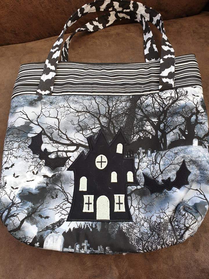 Spooky House Trick or Treat Tote Bag 5x7 - Sweet Pea Australia In the hoop machine embroidery designs. in the hoop project, in the hoop embroidery designs, craft in the hoop project, diy in the hoop project, diy craft in the hoop project, in the hoop embroidery patterns, design in the hoop patterns, embroidery designs for in the hoop embroidery projects, best in the hoop machine embroidery designs perfect for all hoops and embroidery machines