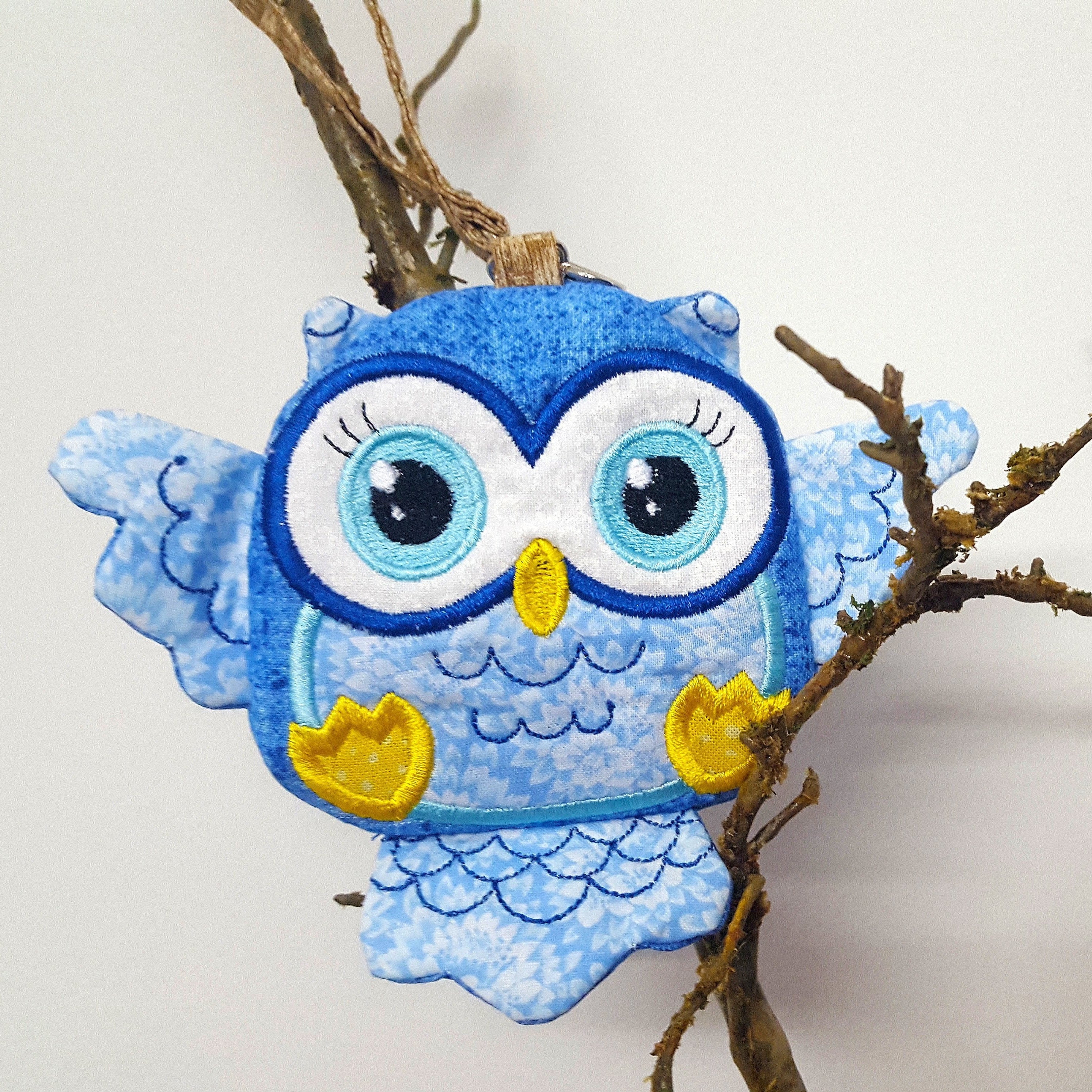 tims owl zipper purse