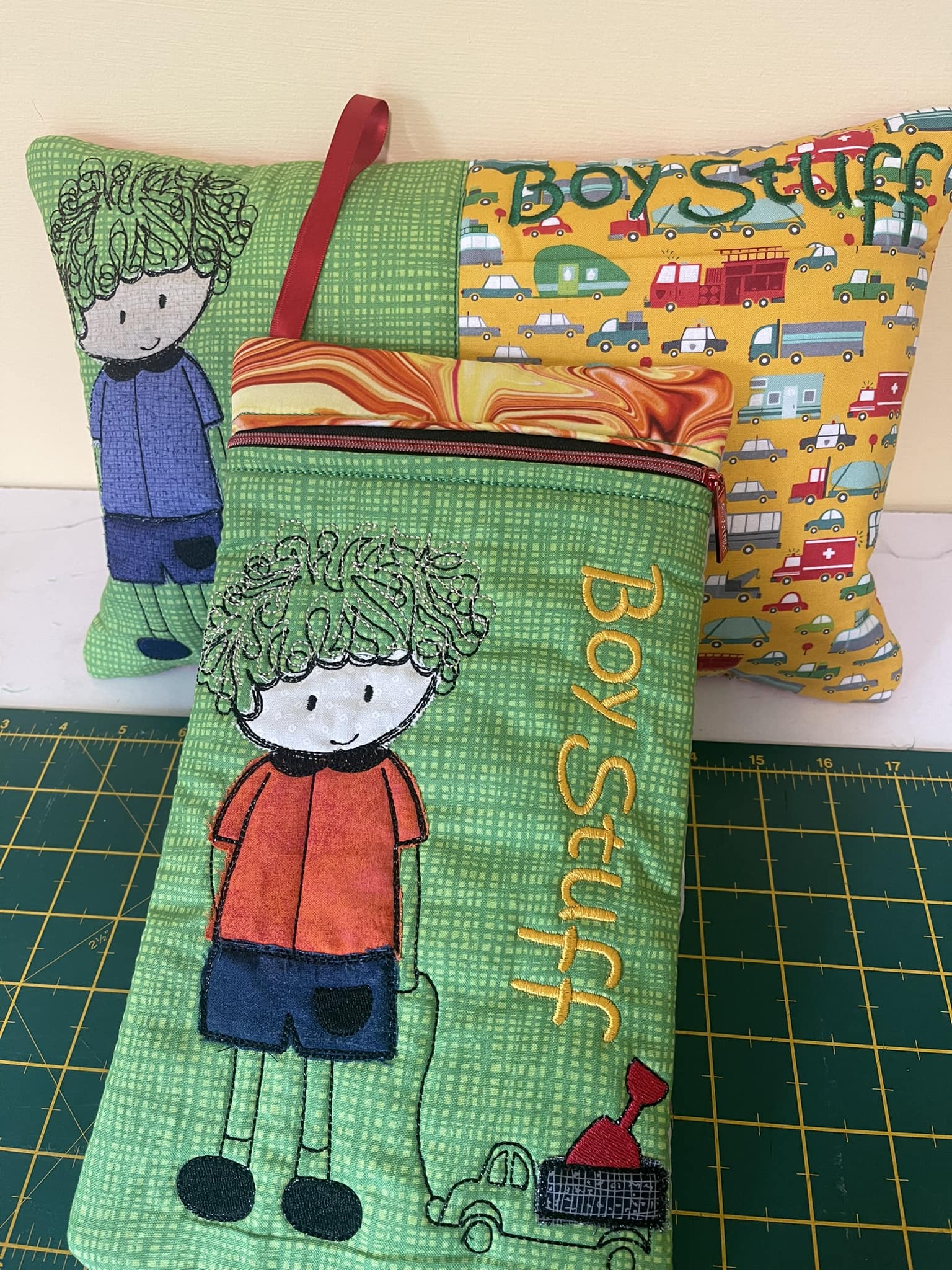 Boy Stuff Zipper Purse 5x7