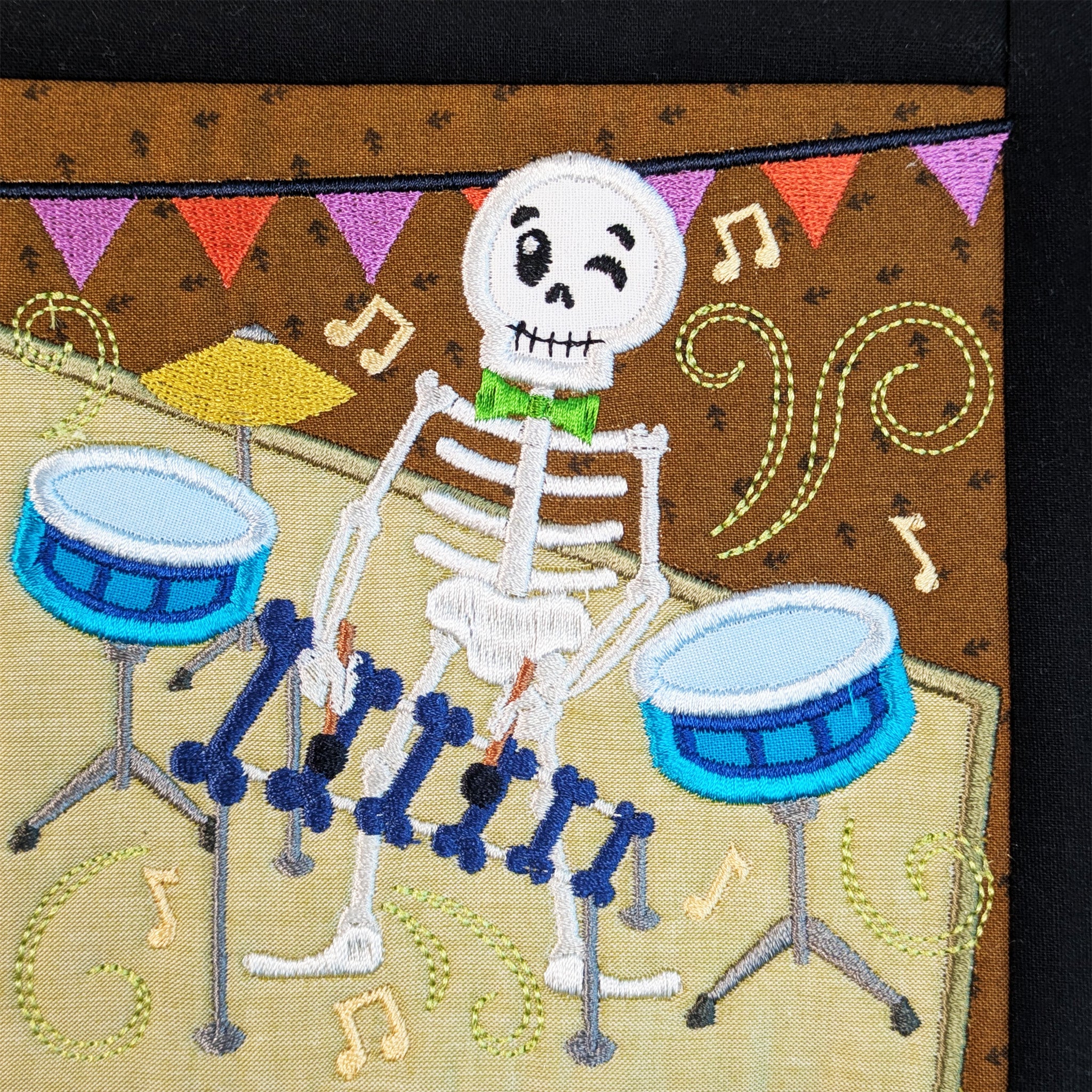 BOW Monster Dance Quilt - Block 2 In the hoop machine embroidery designs