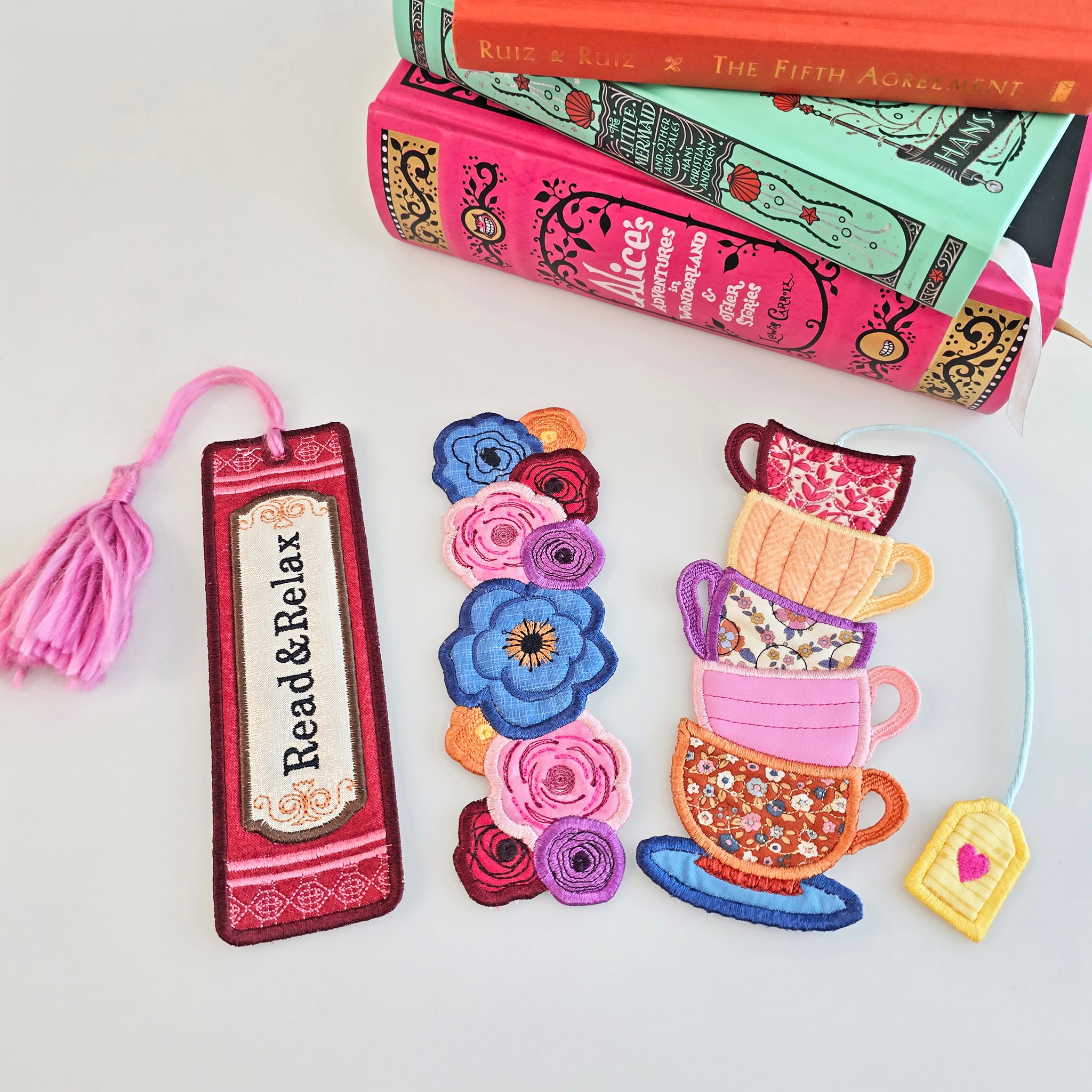 Book Stack Bookmarks In the hoop machine embroidery designs