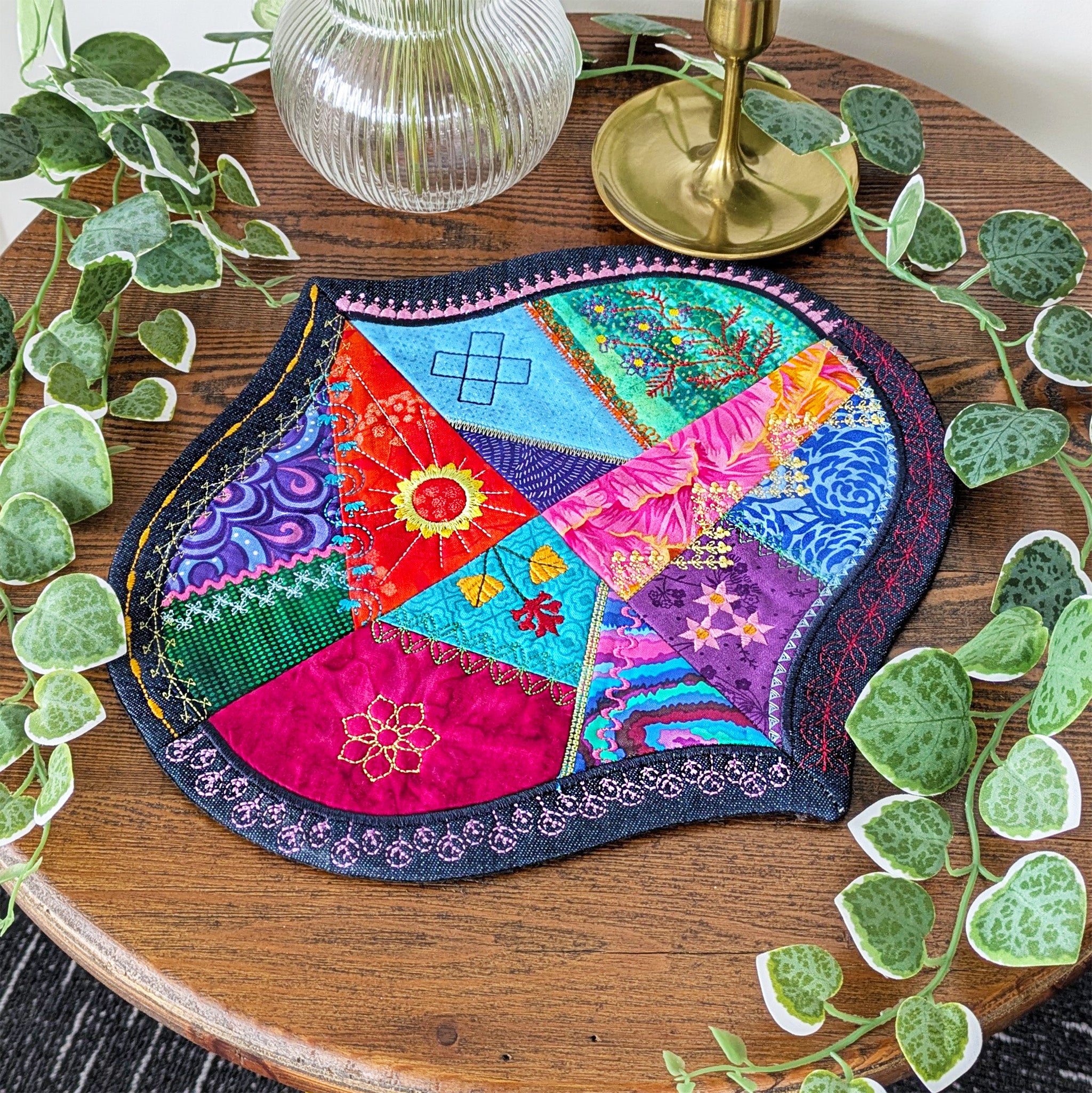 Crazy Patchwork Scallop Edge Add-ons In the hoop machine embroidery designs