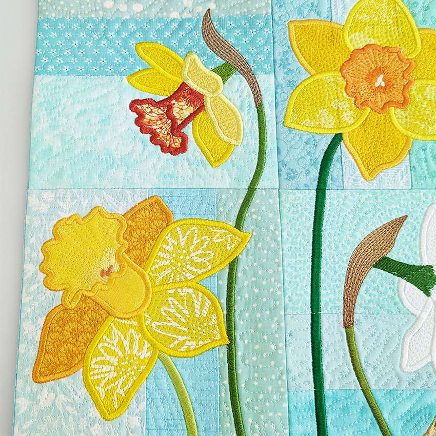 Daffodil Garden Flag