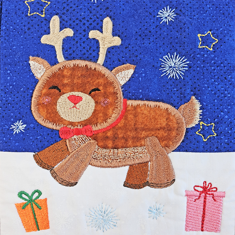 following santa runner machine embroidery design close up 4